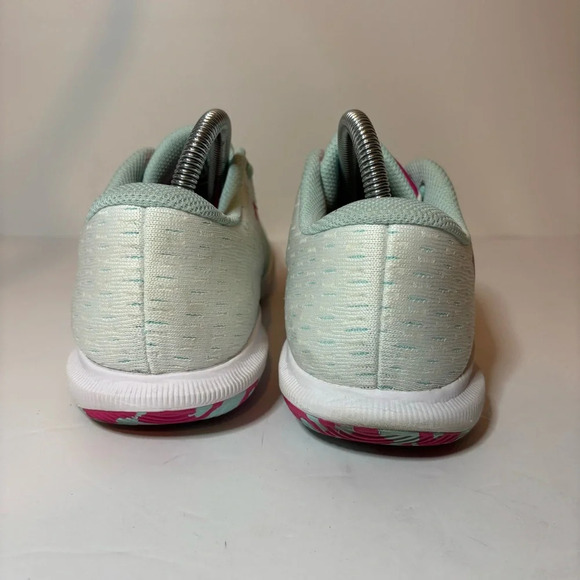 New Balance Womens Fuelcell 996 V4 Tennis Shoes WCH996N4 White Pink Blue Sz 10 - Picture 7 of 9